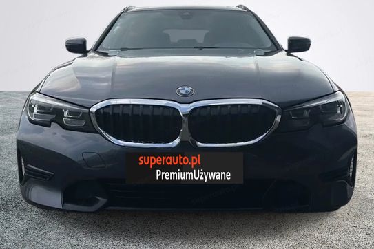 BMW Seria 3 320i Sport Line aut