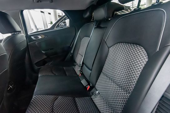 Kia XCeed 1.6 GDI PHEV Business Line DCT