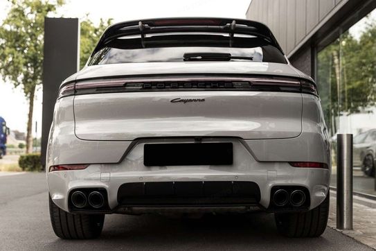 Porsche Cayenne Black Edition