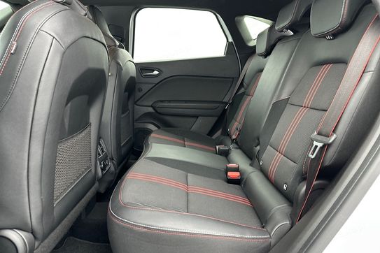 Renault Captur RS Line 1.6 E-Tech Hybrid AT