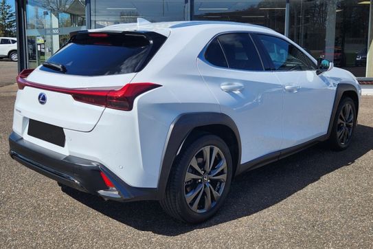 Lexus UX 300h F Sport Design Hybrid Dynamic Force