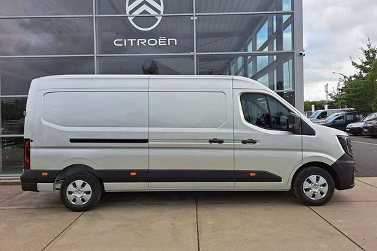 Nissan Interstar L3H2 Business Plus