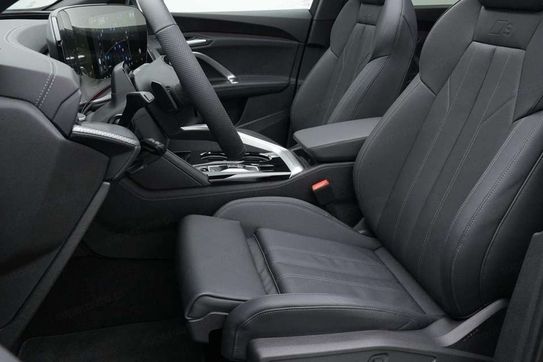 Audi Q5 TFSI  quattro S tronic