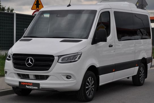 Mercedes Sprinter Standard Pro 9G-Tronic