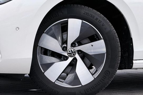 Volkswagen Passat 1.5 TSI ACT Business DSG