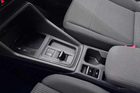 Volkswagen Caddy osobowy L1H1 AT