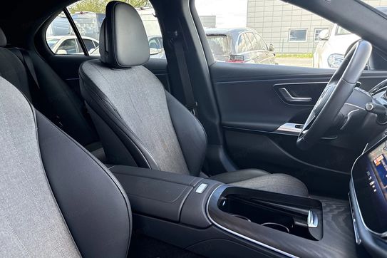 Mercedes E Klasa 200 d Avantgarde