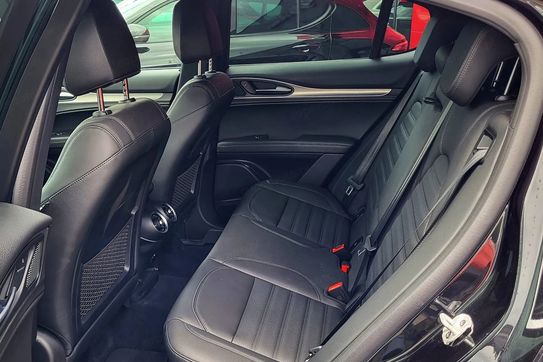 Alfa Romeo Stelvio Turbo Veloce Q4