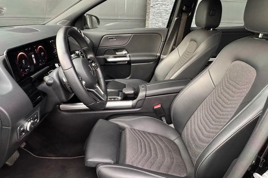Mercedes GLA 200 d Progressive 8G-DCT