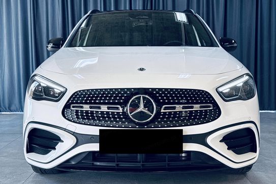 Mercedes GLA 200 AMG Line