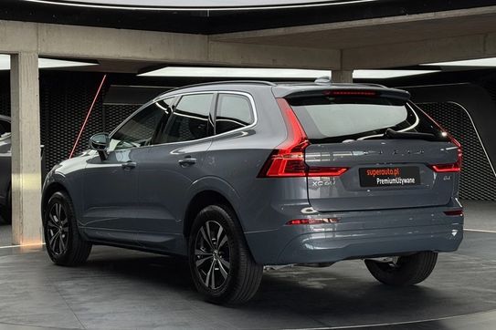 Volvo XC60 B4 D AWD Momentum Pro