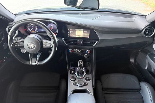 Alfa Romeo Giulia 2.0 Turbo Veloce Q4 aut