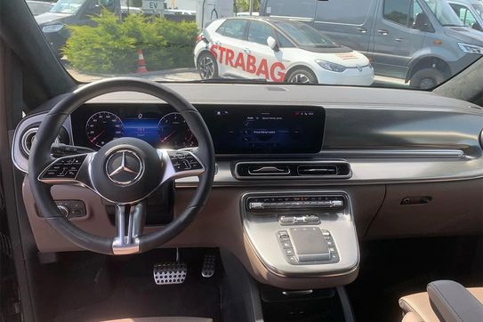 Mercedes V Klasa V300d Długi Avantgarde 4-Matic 9G-Tronic