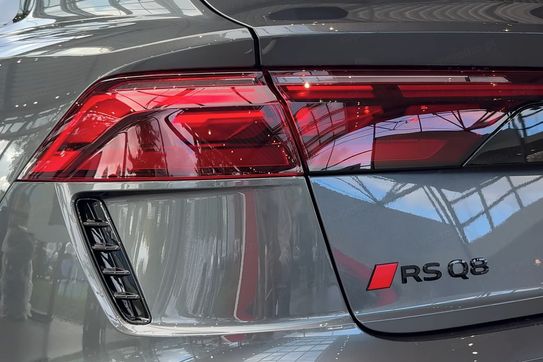 Audi Q8 RSQ8 TFSI quattro Performance