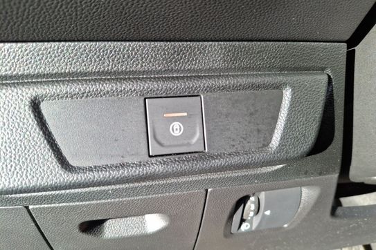 Dacia Jogger Extreme+ 1.6 Hybrid AT 7-miejsc