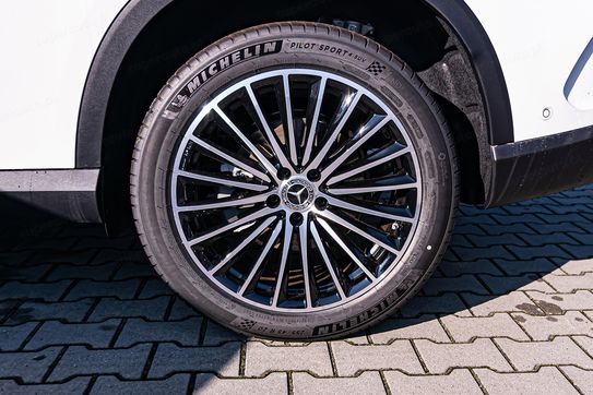 Mercedes GLC 220 d  4-Matic AMG Line