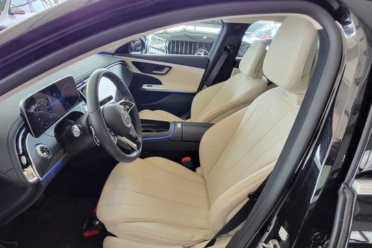 Mercedes Klasa E 220 d 4MATIC Avantgarde