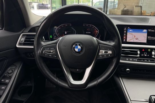 BMW Seria 3 Touring 318d
