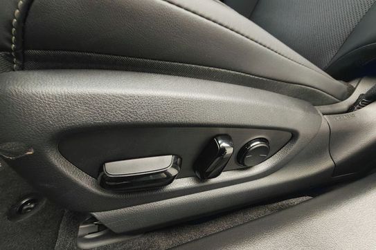 Lexus ES 300h Business Edition 2.5 E-CVT