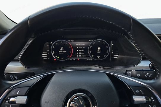 Skoda Superb TDI SCR Ambition DSG