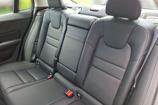 Volvo S60 B4 B R-Design