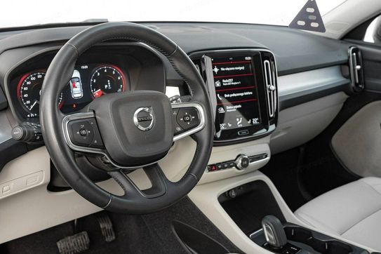 Volvo XC40 B4 B Momentum