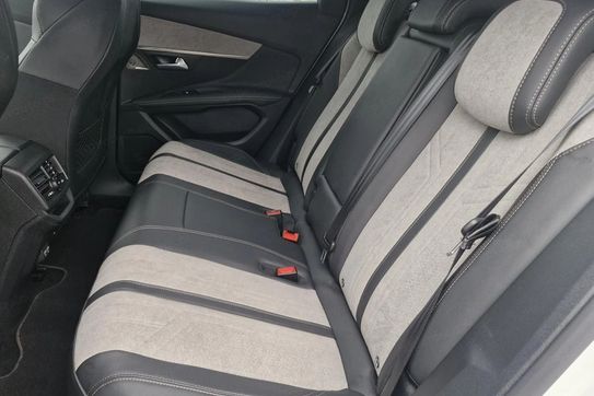 Peugeot 3008 1.6 PureTech HYbrid4 GT S&S EAT8