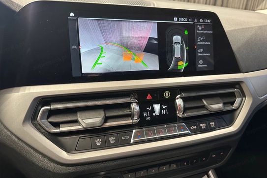 BMW Seria 3 Touring 320d xDrive Advantage