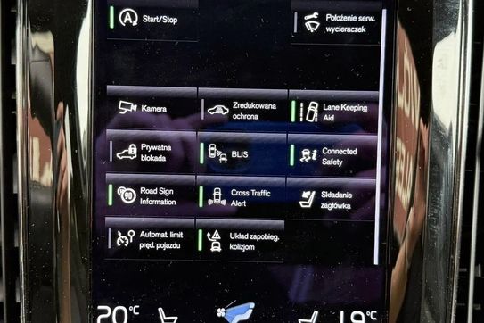 Volvo XC60 B5 B AWD R-Design