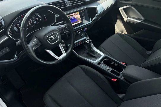 Audi Q3 35 TFSI mHEV S-Line S tronic