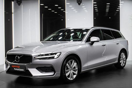 Volvo V60 B4 D Momentum Pro