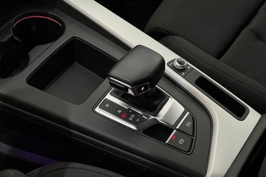 Audi A4 35 TFSI S Line