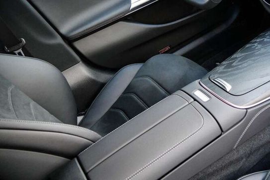 Mercedes Klasa E 220 d 4-Matic AMG