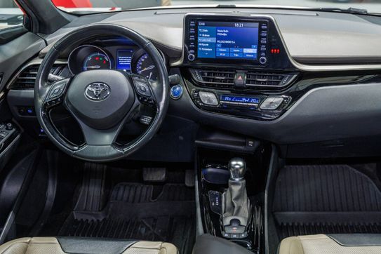 Toyota C-HR 2.0 Hybrid Executive