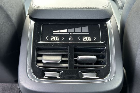 Volvo XC90 T8 AWD Plug-In Hybrid Inscription 7os.