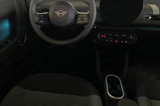 Mini Mini Cooper SE Linia Essential