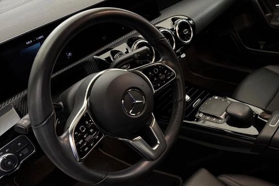 Mercedes Klasa A 200 Progressive 7G-DCT