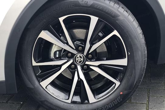 Toyota C-HR Teamplayer 1.8 Hybrid