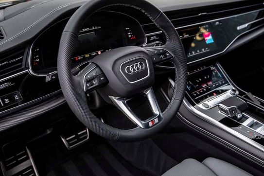 Audi Q7 50 TDI quattro S Line