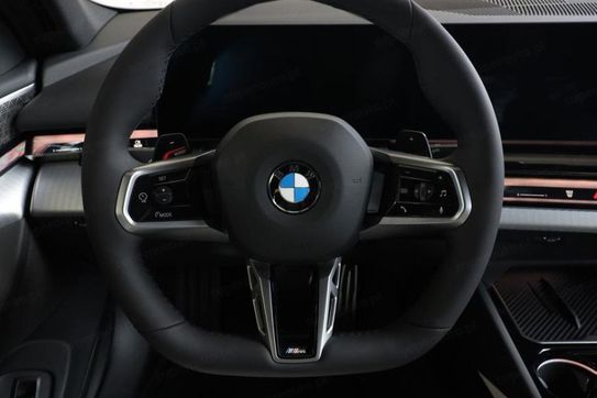 BMW Seria 5 520d xDrive M Sport