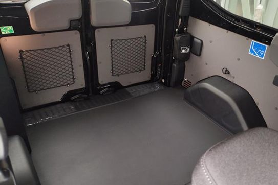 Volkswagen Transporter Kombi L2H1 aut.