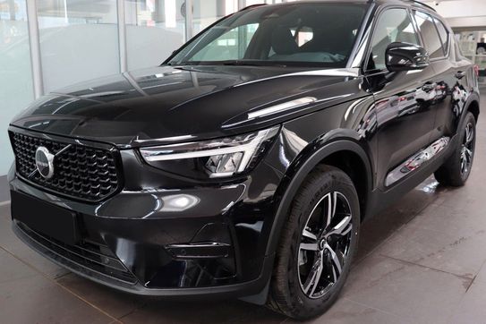 Volvo XC40 B4 Plus Dark