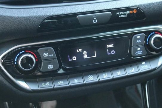 Hyundai i30 1.6 T-GDI N-Line DCT