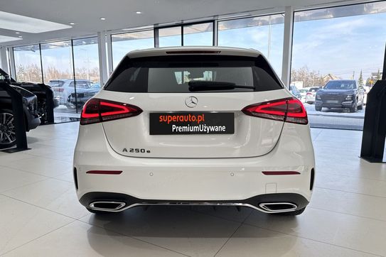 Mercedes Klasa A 250 e AMG Line