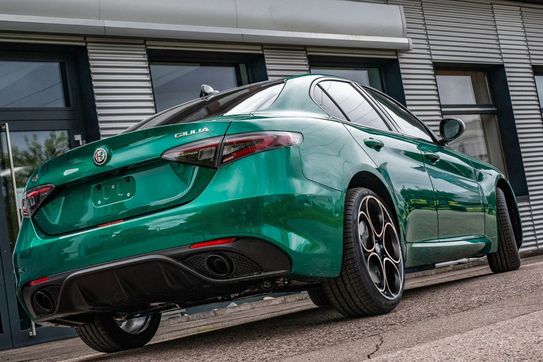 Alfa Romeo Giulia 2.0 Turbo Intensa Q4