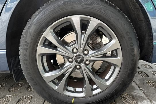 Ford Kuga ST-Line X 2.5 FHEV FWD