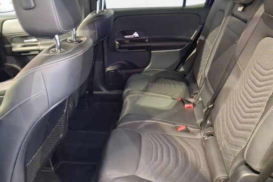 Mercedes GLB 200 7G-DCT