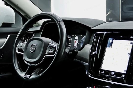 Volvo V90 CC D4 AWD Pro aut