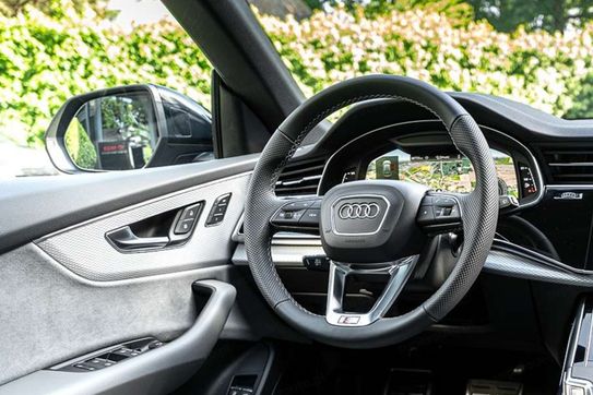 Audi Q8 TFSI e quattro