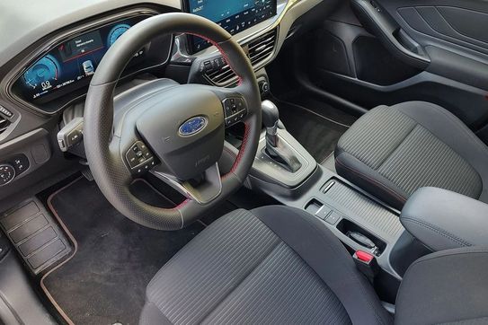 Ford Focus EcoBoost ST-Line X